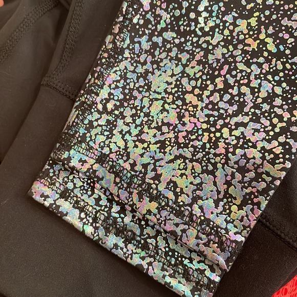 Marika 27” Ombre Foil Leggings Black Size Medium - Picture 11 of 11